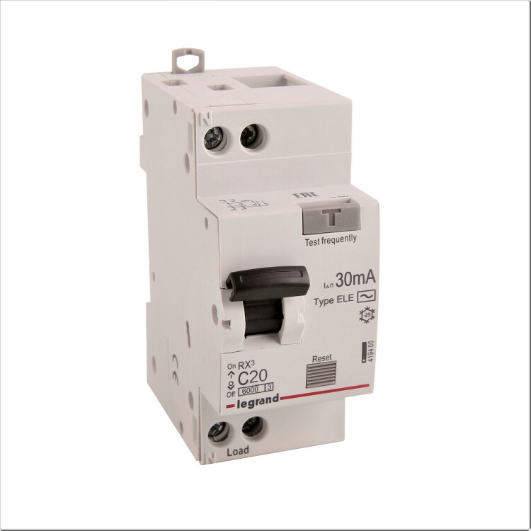 Выключатель автоматический дифференциальный RX3 1п+N 20А C 30мА тип AC | 419400 | legrand